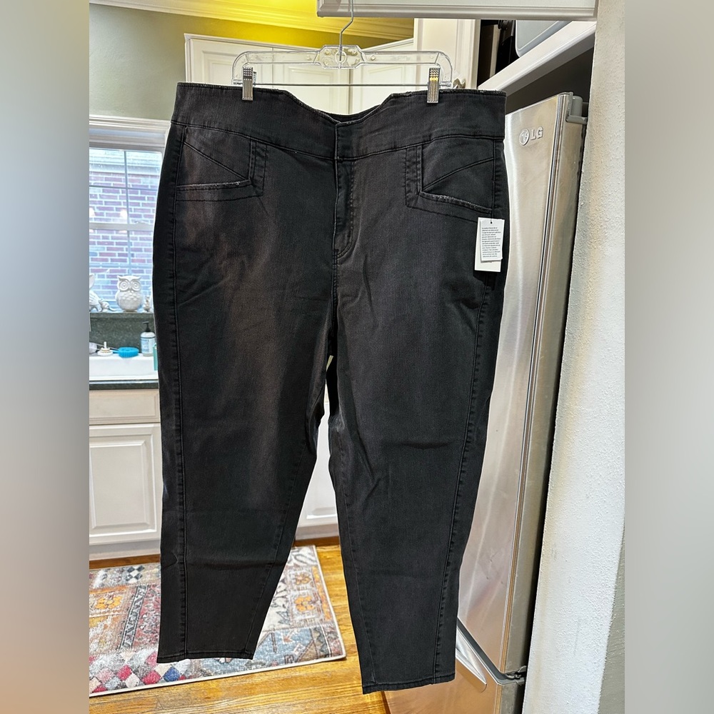 NWT ELOQUII Denim Size 18